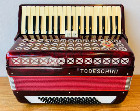 Todeschini 80 baixos(R$8.000,00)