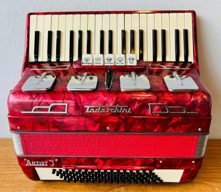 Todeschini 80 baixos(R$8.000,00)