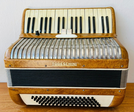 Todeschini 80 baixos(R$5.500,00)